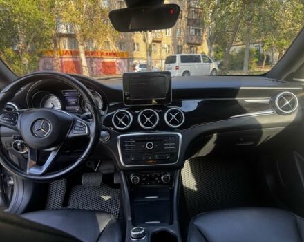 Серый Мерседес 250, объемом двигателя 2 л и пробегом 172 тыс. км за 14000 $, фото 18 на Automoto.ua