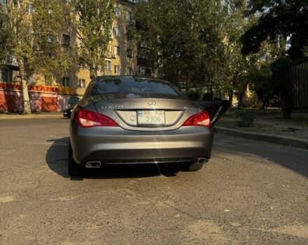 Серый Мерседес 250, объемом двигателя 2 л и пробегом 172 тыс. км за 14000 $, фото 7 на Automoto.ua