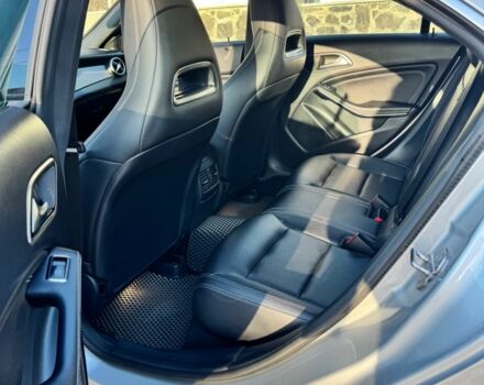 Серый Мерседес 250, объемом двигателя 2 л и пробегом 188 тыс. км за 21500 $, фото 3 на Automoto.ua