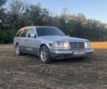 Сірий Мерседес 250, об'ємом двигуна 2.5 л та пробігом 430 тис. км за 2650 $, фото 1 на Automoto.ua