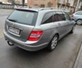 Серый Мерседес 250, объемом двигателя 2 л и пробегом 381 тыс. км за 9000 $, фото 3 на Automoto.ua