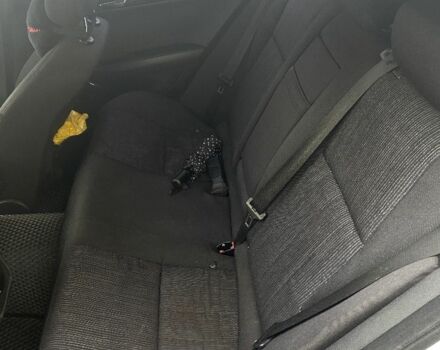 Серый Мерседес 250, объемом двигателя 2.1 л и пробегом 1 тыс. км за 6500 $, фото 7 на Automoto.ua