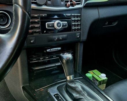 Серый Мерседес 250, объемом двигателя 2.2 л и пробегом 339 тыс. км за 14500 $, фото 9 на Automoto.ua