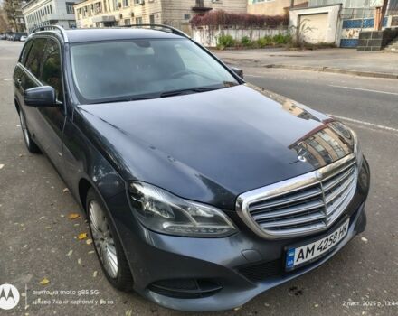 Серый Мерседес 250, объемом двигателя 2.1 л и пробегом 260 тыс. км за 15500 $, фото 4 на Automoto.ua