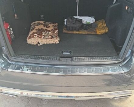 Сірий Мерседес 250, об'ємом двигуна 2.1 л та пробігом 210 тис. км за 18000 $, фото 2 на Automoto.ua