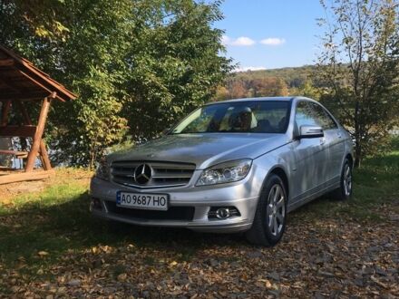 Мерседес 250 2009 у Мукачеве на Automoto.ua Сірий Мерседес 250, об'ємом двигуна 2.1 л та пробігом 279 тис. км за 10300 $, фото 1 на Automoto.ua