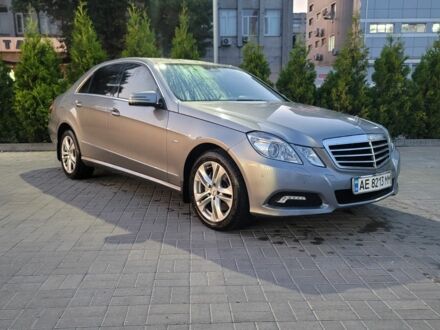 Мерседес 250 2010 в Днепре (Днепропетровске) на Automoto.ua Серый Мерседес 250, объемом двигателя 2.1 л и пробегом 382 тыс. км за 12000 $, фото 1 на Automoto.ua