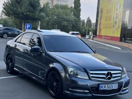 Мерседес 250 2013 в Одессе на Automoto.ua Серый Мерседес 250, объемом двигателя 1.8 л и пробегом 181 тыс. км за 10500 $, фото 1 на Automoto.ua