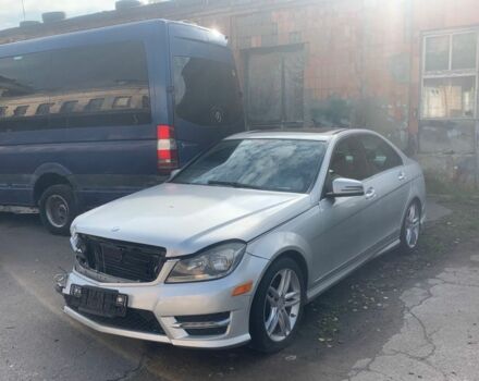 Серый Мерседес 250, объемом двигателя 1.8 л и пробегом 164 тыс. км за 8899 $, фото 1 на Automoto.ua