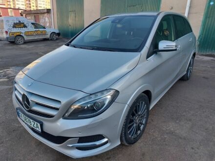 Мерседес 250 2016 у Каменце-Подольском на Automoto.ua Сірий Мерседес 250, об'ємом двигуна 0 л та пробігом 160 тис. км за 11000 $, фото 1 на Automoto.ua