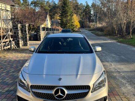 Серый Мерседес 250, объемом двигателя 2 л и пробегом 188 тыс. км за 21500 $, фото 1 на Automoto.ua