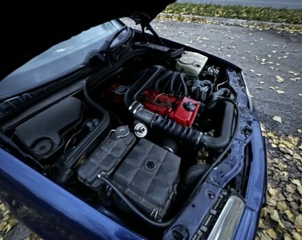 Синій Мерседес 250, об'ємом двигуна 2.5 л та пробігом 500 тис. км за 2999 $, фото 9 на Automoto.ua