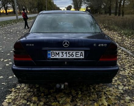 Синій Мерседес 250, об'ємом двигуна 2.5 л та пробігом 500 тис. км за 2999 $, фото 7 на Automoto.ua