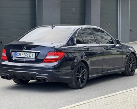 Синий Мерседес 250, объемом двигателя 1.8 л и пробегом 155 тыс. км за 11900 $, фото 9 на Automoto.ua