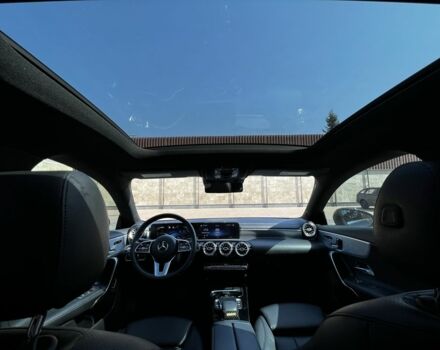 Синий Мерседес 250, объемом двигателя 2 л и пробегом 141 тыс. км за 27500 $, фото 10 на Automoto.ua