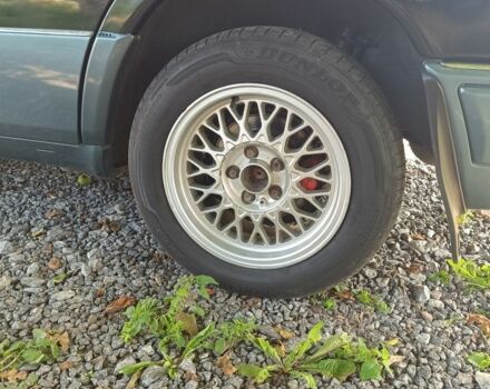 Черный Мерседес 260, объемом двигателя 2.6 л и пробегом 551 тыс. км за 3200 $, фото 5 на Automoto.ua