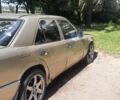 Сірий Мерседес 260, об'ємом двигуна 2.6 л та пробігом 200 тис. км за 1500 $, фото 2 на Automoto.ua