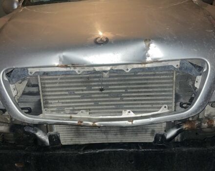 Серый Мерседес 260, объемом двигателя 2.7 л и пробегом 26 тыс. км за 4000 $, фото 1 на Automoto.ua