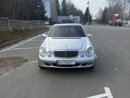 Серый Мерседес 260, объемом двигателя 2.6 л и пробегом 300 тыс. км за 6800 $, фото 1 на Automoto.ua