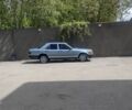 Синий Мерседес 260, объемом двигателя 2.6 л и пробегом 300 тыс. км за 1600 $, фото 8 на Automoto.ua