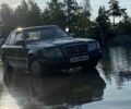 Зеленый Мерседес 260, объемом двигателя 2.6 л и пробегом 397 тыс. км за 1600 $, фото 8 на Automoto.ua