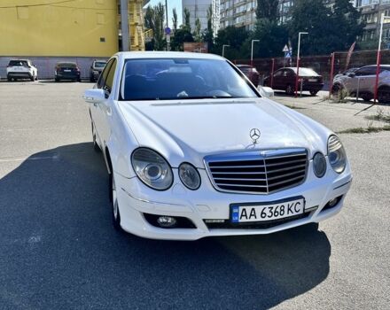 Белый Мерседес 280, объемом двигателя 3 л и пробегом 350 тыс. км за 7500 $, фото 2 на Automoto.ua