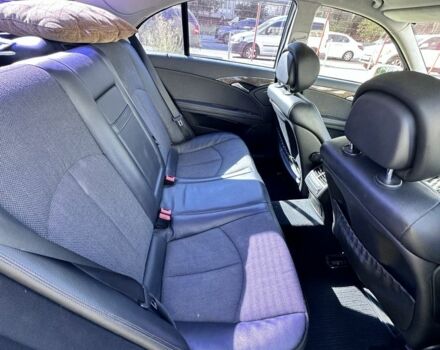 Белый Мерседес 280, объемом двигателя 3 л и пробегом 350 тыс. км за 7500 $, фото 7 на Automoto.ua