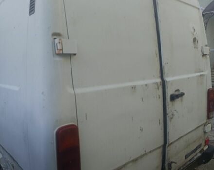 Белый Мерседес 280, объемом двигателя 0 л и пробегом 510 тыс. км за 1500 $, фото 3 на Automoto.ua