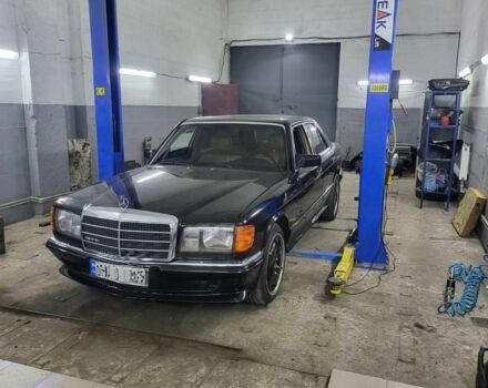 Чорний Мерседес 280, об'ємом двигуна 0 л та пробігом 10 тис. км за 9291 $, фото 1 на Automoto.ua