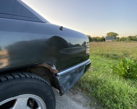 Черный Мерседес 280, объемом двигателя 2.8 л и пробегом 450 тыс. км за 2500 $, фото 6 на Automoto.ua