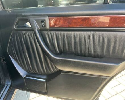 Черный Мерседес 280, объемом двигателя 2.8 л и пробегом 265 тыс. км за 4790 $, фото 14 на Automoto.ua