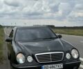 Черный Мерседес 280, объемом двигателя 2.8 л и пробегом 335 тыс. км за 4000 $, фото 1 на Automoto.ua