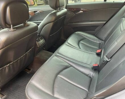 Черный Мерседес 280, объемом двигателя 3 л и пробегом 120 тыс. км за 4600 $, фото 3 на Automoto.ua