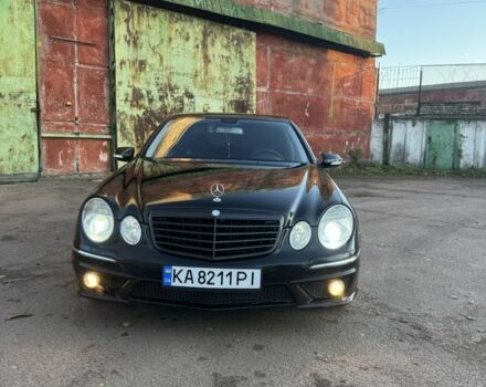 Чорний Мерседес 280, об'ємом двигуна 3 л та пробігом 355 тис. км за 9299 $, фото 4 на Automoto.ua