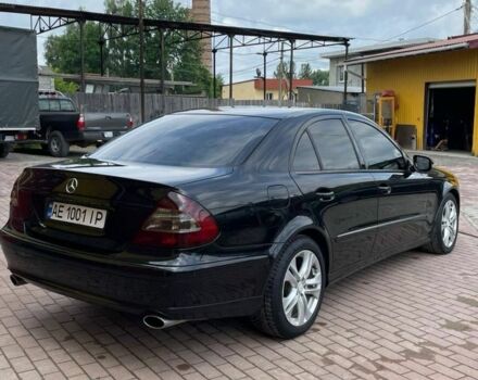 Черный Мерседес 280, объемом двигателя 3 л и пробегом 120 тыс. км за 4600 $, фото 1 на Automoto.ua