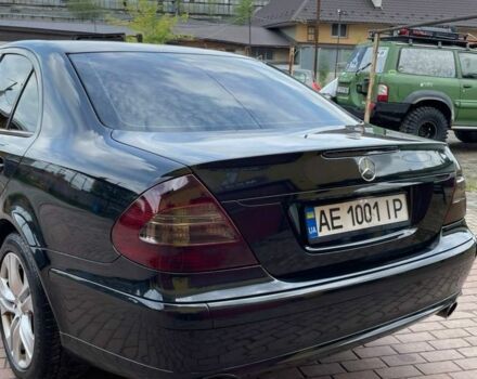 Черный Мерседес 280, объемом двигателя 3 л и пробегом 120 тыс. км за 4600 $, фото 2 на Automoto.ua