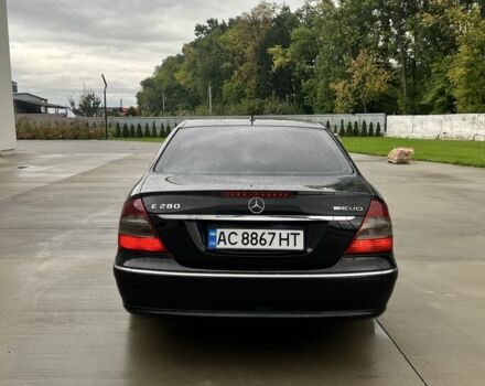 Черный Мерседес 280, объемом двигателя 3 л и пробегом 352 тыс. км за 7200 $, фото 5 на Automoto.ua