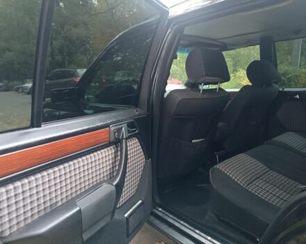 Чорний Мерседес 280, об'ємом двигуна 2.8 л та пробігом 270 тис. км за 4000 $, фото 15 на Automoto.ua