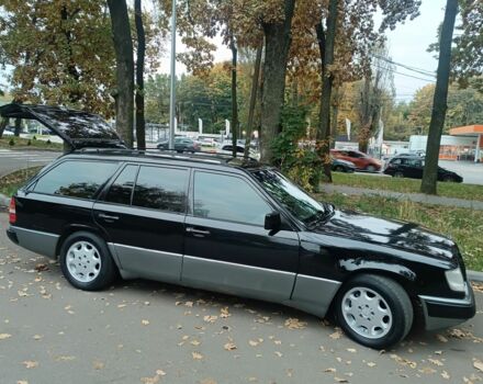 Чорний Мерседес 280, об'ємом двигуна 2.8 л та пробігом 270 тис. км за 4000 $, фото 7 на Automoto.ua