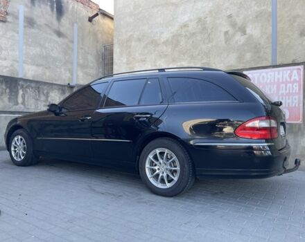 Черный Мерседес 280, объемом двигателя 2.7 л и пробегом 350 тыс. км за 7700 $, фото 7 на Automoto.ua