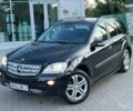 Черный Мерседес 280, объемом двигателя 3 л и пробегом 260 тыс. км за 6700 $, фото 1 на Automoto.ua