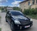 Черный Мерседес 280, объемом двигателя 3 л и пробегом 370 тыс. км за 7400 $, фото 1 на Automoto.ua