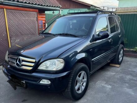 Чорний Мерседес 280, об'ємом двигуна 0 л та пробігом 3 тис. км за 5000 $, фото 1 на Automoto.ua