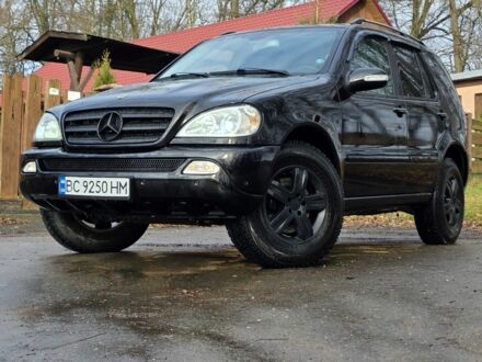 Чорний Мерседес 280, об'ємом двигуна 2.7 л та пробігом 349 тис. км за 8000 $, фото 1 на Automoto.ua