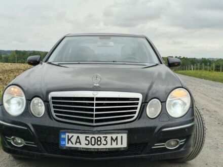 Чорний Мерседес 280, об'ємом двигуна 2.8 л та пробігом 400 тис. км за 7000 $, фото 1 на Automoto.ua