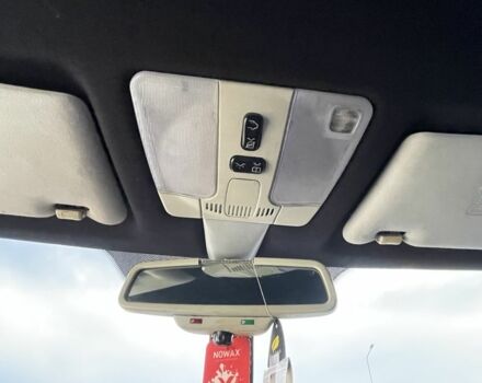 Фиолетовый Мерседес 280, объемом двигателя 2.8 л и пробегом 400 тыс. км за 2800 $, фото 15 на Automoto.ua