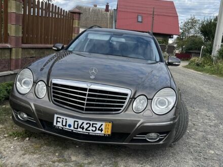 Мерседес 280 2009 в Костополе на Automoto.ua Коричневый Мерседес 280, объемом двигателя 3 л и пробегом 328 тыс. км за 3959 $, фото 1 на Automoto.ua