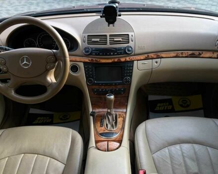 Красный Мерседес 280, объемом двигателя 3 л и пробегом 405 тыс. км за 7500 $, фото 8 на Automoto.ua