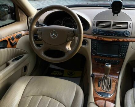 Красный Мерседес 280, объемом двигателя 3 л и пробегом 405 тыс. км за 7500 $, фото 20 на Automoto.ua