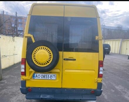 Жовтий Мерседес 280, об'ємом двигуна 2.7 л та пробігом 600 тис. км за 11000 $, фото 3 на Automoto.ua